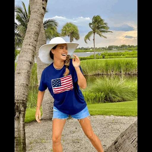 girls, young woman, big girls, beautiful girls, palma beach girl vietnam