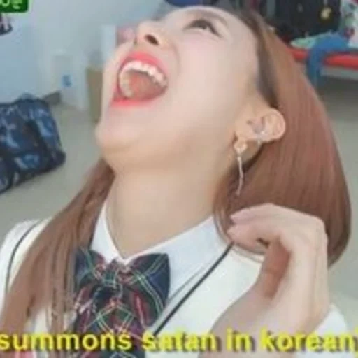 twice, the girl, twice nayeon, twice nayeon 2020, chika 20 juta viral