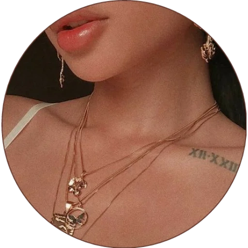 сохры dior, цепочка шею, украшение шею, женские цепочки, ожерелье подвесками