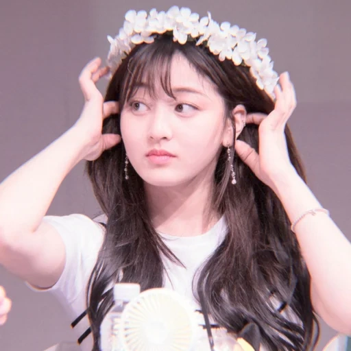 jihyo, eles contrataram, park chi xiao, jihyo crown, twice jihyo