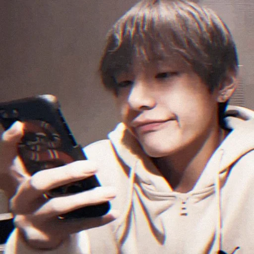 taehyung, ким тэ хён, bangtan boys, taehyung bts, смешные лица бтс тэхен