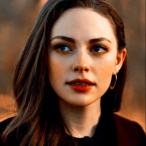 jovem, clara novak, elizabeth i, agentes shch.i.t, espero que mikaelson