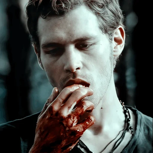 klaus michaelson, niklaus michaelson, klaus michaelson è imprigionato, sangue di niklaus michaelson, nicklaus michaelson licantropo