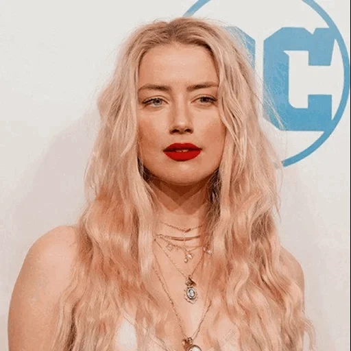 херд, девушка, эмбер хёрд, amber heard 2019, актриса эмбер херд