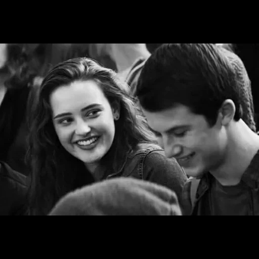 giovane donna, un paio di persone, hannah baker, dylan minnett, katherine langford