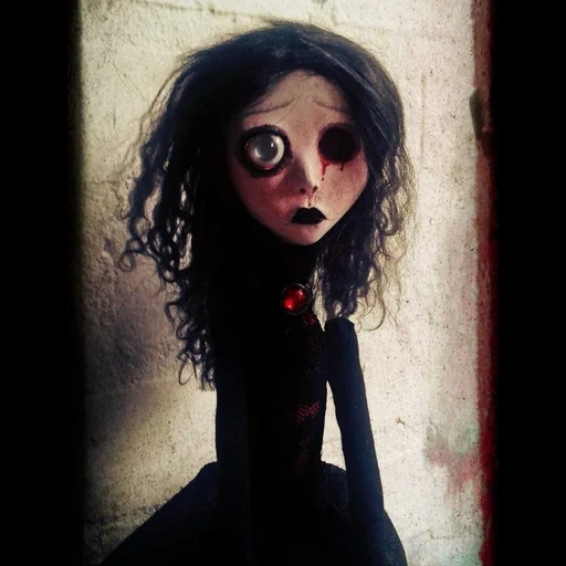 enfant, poupées sombres, terribles poupées, poupée bliz gothique, poupées de marionnettes effrayantes