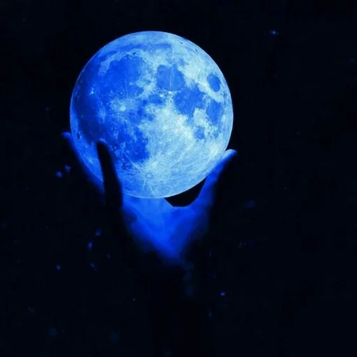 lune, acharya, la lune du ciel, lune bleue, l'esthétique du bleu
