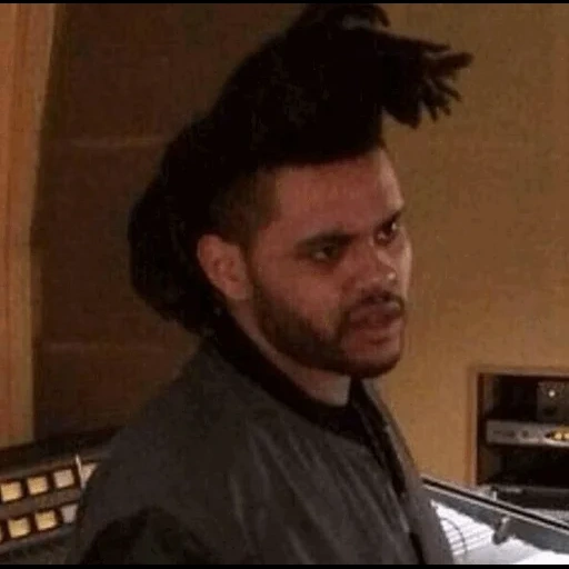 the weeknd, starboy the weeknd, the weeknd прическа, девушка the weeknd 2020