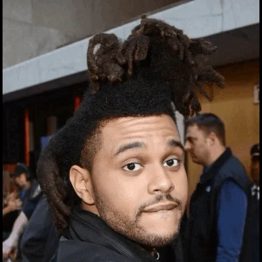 the weeknd, abel tesfaye, the weeknd hairstyle