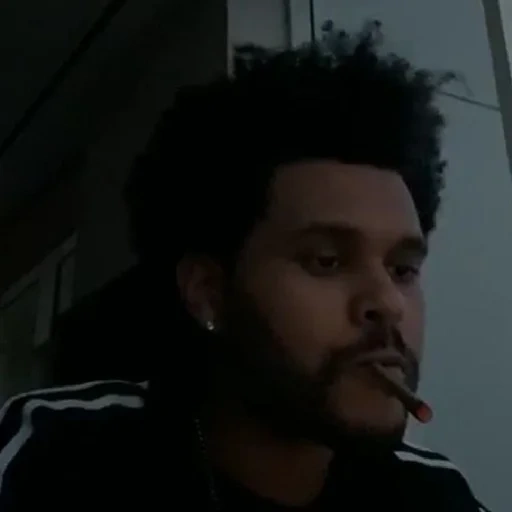 the weeknd, starboy the weeknd, the weeknd is sad, the weekend 2020 looks bad