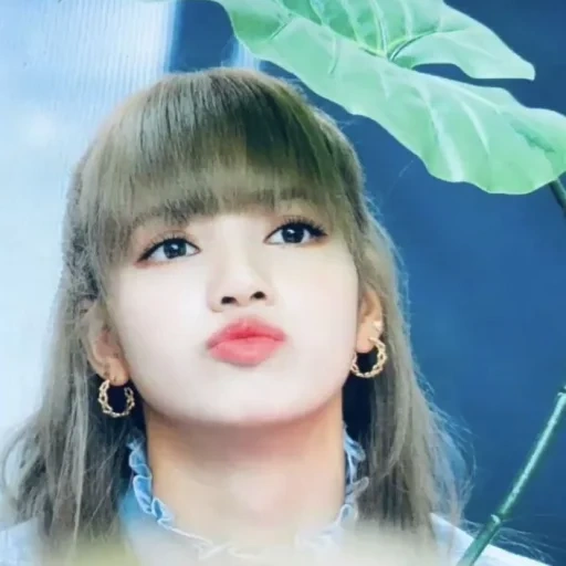 timati, la ragazza, blackpink lisa, lalisa manoban, bella ragazza