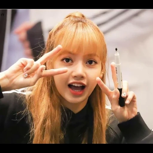 the little girl, black powder, lisa blackpink, blackpink lalisa, lalisa manoban jenny king