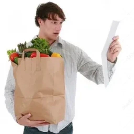 люди продуктами, человек пакетом руках, около доставка продуктов, человек пакетом продуктов, покупатель бумажным пакетом