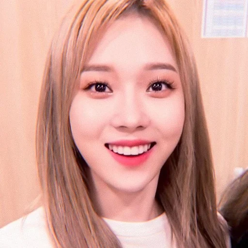 asiático, yuna itzy, tsuyu 2021, twice tzuyu, hermosa chica