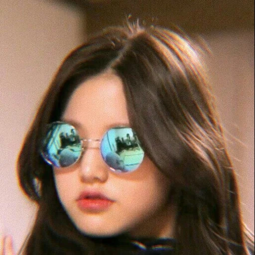 gafas, pop vs kpop, mirrored sunglasses, linda chica asiática, gafas de sol redondas