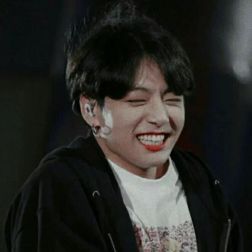 país rojo, zheng zhongguo, jungkook bts, bangtan boys, chong país sonrisa 2020