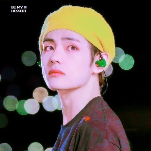 taehyung, kim ta hyun, taehyun menangis, taehyung bts, baret kuning taehyun