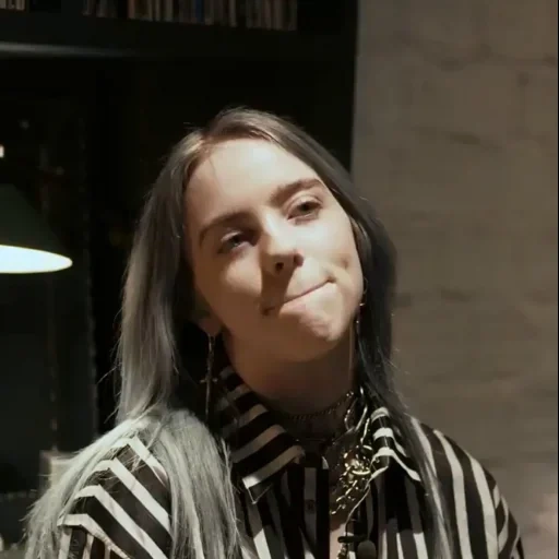 wanita, manusia, billy ailish, billie eilish, hidung billy ailish