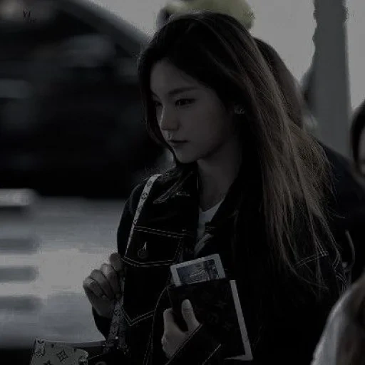 mensch, junge frau, yeji itzy airport, asiatische mädchen, celine krystal jung