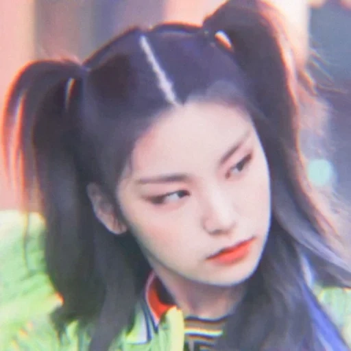 asian, yeji itzy, jeji itzy 2021, lia itzy fancam