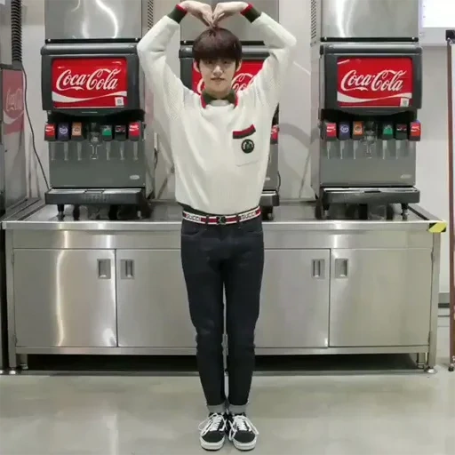 parker, kpop bts, zheng zhongguo, boys di bangtan, azienda coca-cola