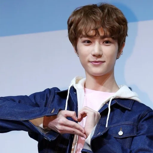 beomgyu, taehyun kepada kami, beomgyu txt, anak laki laki bangtan, aktor korea