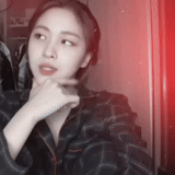 asiático, mujer joven, coreano oljan, ryujin sin maquillaje, peinado coreano