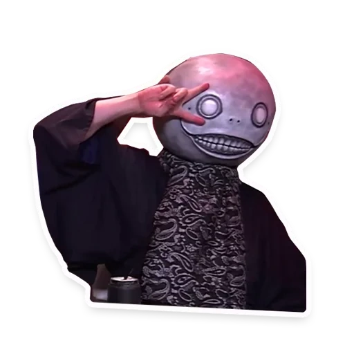 yoko taro, yoko taro, yoko taro 2b, pequeña estatua de yoko taro, yoko taro sin máscara