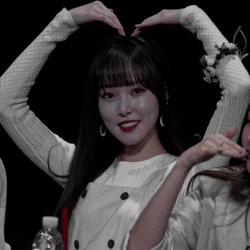 yuju, gfriend, gfriend yuju, lalisa manoban, silgi red light cilvelluto 2020