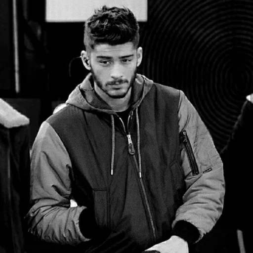 зейн малик, луи томлинсон, zayn malik crying, цепочка зейна малика, зейн малик луи томлинсон 2014