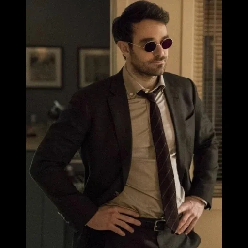 charlie cox, solda, a série de demolides, solda charlie cox, legends of tomorrow